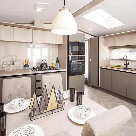 Coopers With Hot Tub Ferienhaus